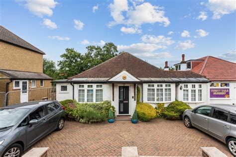 property finders little stanmore greater london